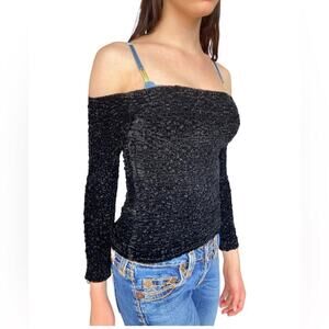 Lili Crepon XS Black Off-the-Shoulder Crushed Velvet Crop Sweater